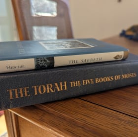 Books - Sabbath/Torah/Haggadah item