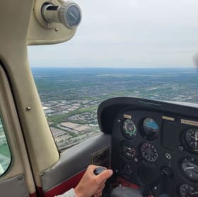City Tour Plane Ride in Cessna 172 item