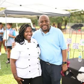 Food Vendor Application item