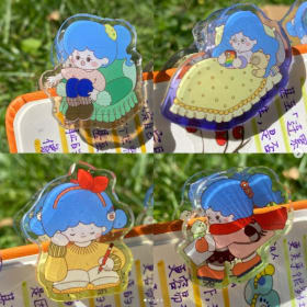 Clip item