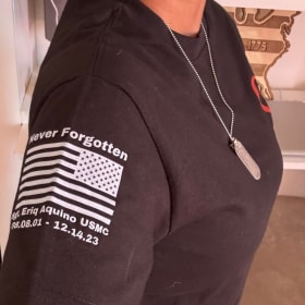 T-shirt - Small item