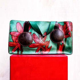 The Weekender - Duffle Bag item