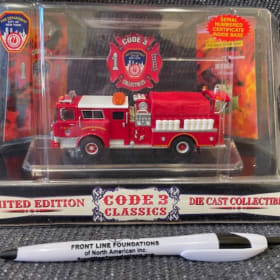 Code 3 Collectables FDNY Mack CF Hazmat Co. 1 die cast model item