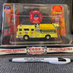 Code 3 Collectables Collectors Club Sutphen Pumper die cast item