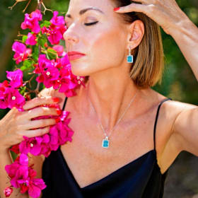 Majestic Aquamarine Necklace & Earring Set in White Gold item