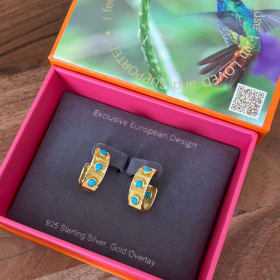 Santorini Hug Earrings in Yellow Gold item