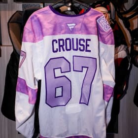 Lawson Crouse Signed Jersey item