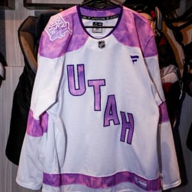 Connor Ingram Signed Jersey item