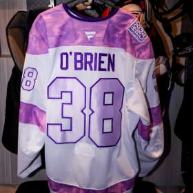 Liam O'Brien Signed Jersey item