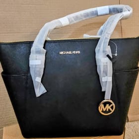 Michael Kors Purse item