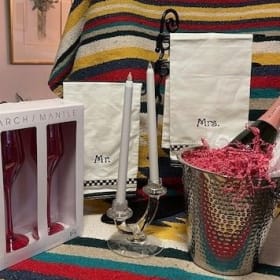 S-61 Mrs. & Mr. Set item