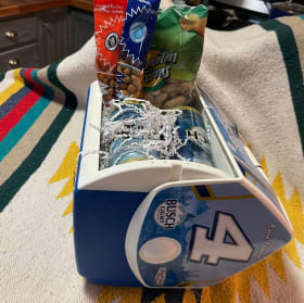 S-57 Igloo with Busch and Beer Nuts (2 of 2) item