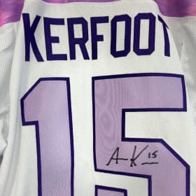 Alex Kerfoot Signed Jersey item