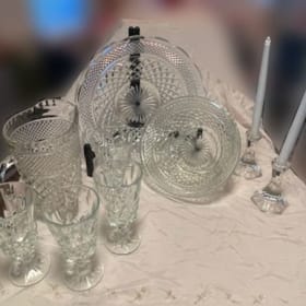 S-87 Crystal ware item