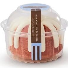 Strawberries & Cream Bundlet item