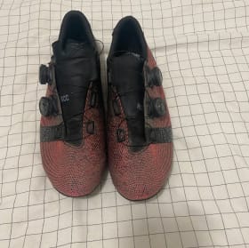 Rapha Pro Team cycling shoes size 43 - gently used item