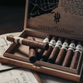 Gothic Serpent 25th Anniversary Cigars item