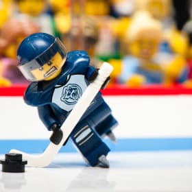 MARDI 4 MARS AM (9H-13H) Patin/Hockey derrière l'école item