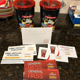 Dine Hard Landmark Gift item