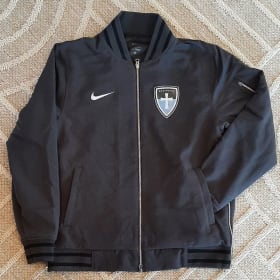 Nike MEN’S ‘Shield’ Bomber Jacket item