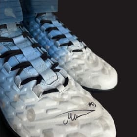 Souliers de match Matthew Bergeron autographiés item
