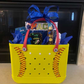 Softball Mom Game Day Bag - Astros - 10U item