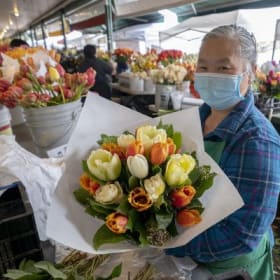 1 Bouquet via WALK-UP SALES item