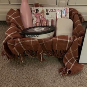 Item #37 - Fab Fit Fun Blush Basket item