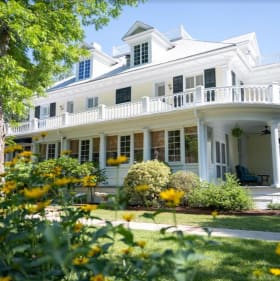 2 Nights in Charming & Historic B&B sleeps 2 item