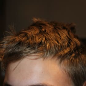 Contestant 18    Best Hair item