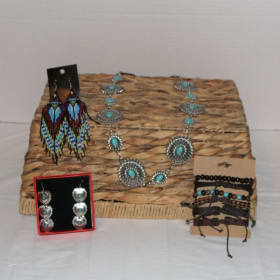 Western Novelties item