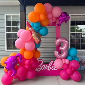 The Balloonista 15 Foot Garland item