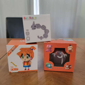 Pokémon Mini Figurine & Micro-Block Lego Set #2 item