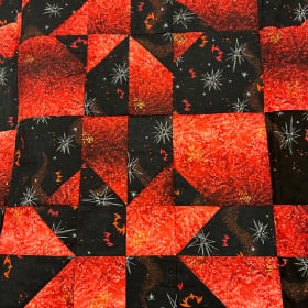 Red star quilt item