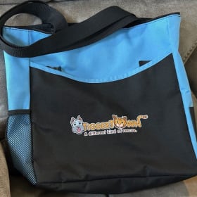 Tote item