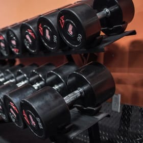 WORLD GYM QUÉBEC - 1 abonnement Flex VIP de 3 mois (1) item