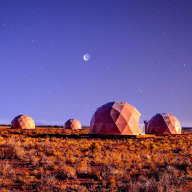 Valle, Arizona for Four Days & Three nights item