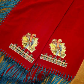 Shawl item