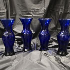 Four Beautiful blue vases item