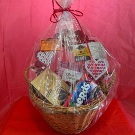 1 Valentine Day Basket item