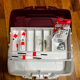 Sacalait starter kit & Zebco fishing pole item