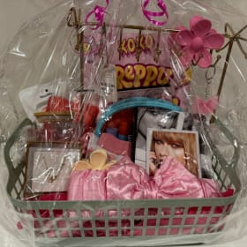 #6 - Preppy Girl item