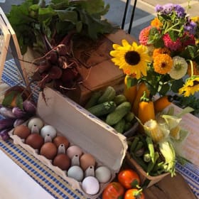 $100 Gift Card for Stocks & Bondy item