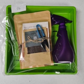 #26 Microgreens starter kit + Bountiful Nutrition giftcard 1 item
