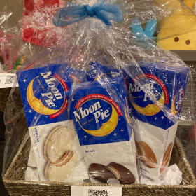 #3 - Moon Pie Basket item