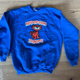 Crewneck sweatshirt item