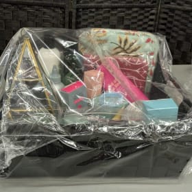 Treat yourself with this Avon Gift Basket item