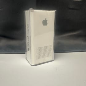 iPod Nano 5th Generation with Case item