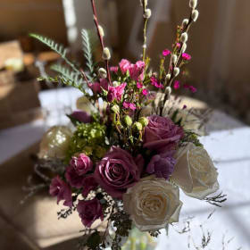 Beautiful Flower Arrangment item
