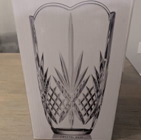 Eden Florist Certificate and Vase item